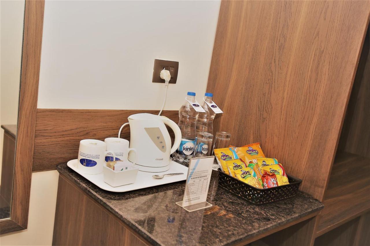 Genx Surat By 1589 Hotels Palsana  エクステリア 写真