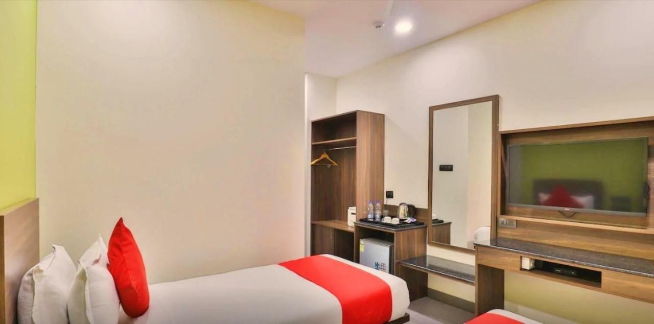 Genx Surat By 1589 Hotels Palsana  エクステリア 写真